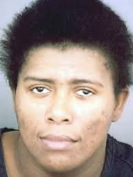 Una woman accused of credit card theft