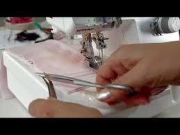 Bernina Overlocker L 220 Einfadeln Und Coverstiche Nahen Cover Nahtipps Stich