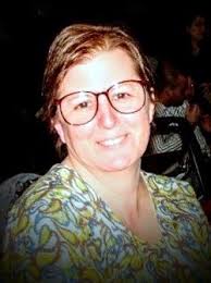 Laura Riedl's Instagram, Twitter & Facebook