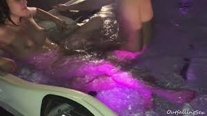 Free Jacuzzi Porn Videos | xHamster