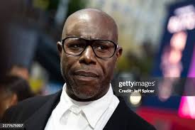 22,472 Steve Queen Photos & High Res Pictures