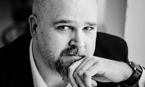 The documentary shows the comedian's life . Lar Dig Forsta Din Introverta Partner I Den Tysta Relationen Av Anders Nyman Boktugg Se