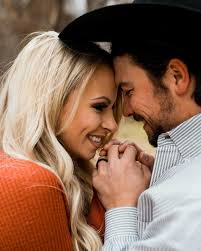 Chandler Bownds-Official Fan Page