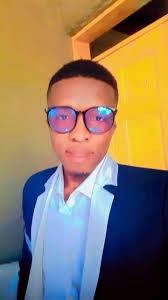 Mèt Nathan pase a kote, li pa reponn...