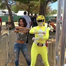 She first gained recognition in 2011 when she began posting videos of herself covering popular songs online. Mi Piace 45 Commenti 2 Becky G Colombia Iambeckycolombia Su Instagram Beautiful Women Pictures Becky G Power Ranger Beautiful Women Photography