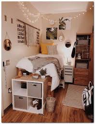 40 Susse Wohnheimzimmer Deko Ideen Fur Madchen Die Sie Brauchen Traumzimmer Zimmer Einrichten Wohnen