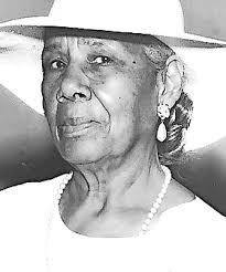 Claude Knowles's Instagram, Twitter & Facebook