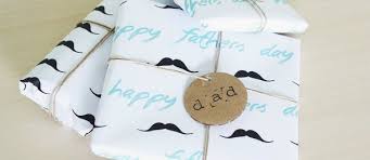 Het idee komt van fulltime mama en ik heb er wat aan toegevoegd, zodat het een vaderdag cadeau is geworden. Vaderdag Cadeau 5 Originele Ideeen Sitly Blog