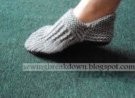 خياطة وتفصيل knitting socks crochet slippers crochet socks