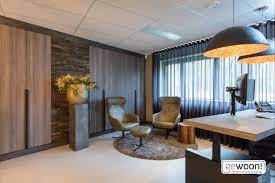 sfeervol en modern interieur inrichting van een kantoor zakelijk bedrijf pand kantoorinrichting in 2021 kantoorinrichting interieur ontwerpen binnenhuisarchitectuur