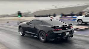 The camaro zl1 was expensive and limited to only one model for each chevrolet dealership. Chevrolet Camaro Zl1 Runs A 9 57 Quarter Mile Setting The Stock Blower World Record Torque News