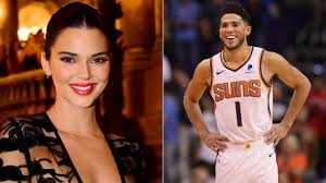 Booker's 35.5 inch vertical leap doesn't jump off the page either, but it's the freshman's shooting and. Devin Booker Flirts With Kendall Jenner On Instagram After Suns Win Vs Thunder Kendall Responds The Sportsrush