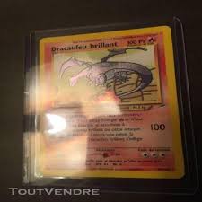 Dracaufeu du jeu vidéo pokemon, fait en perle hama. Belle Carte Loisirs Juin Clasf