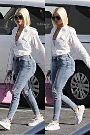 The famous toddler's mom khloé. Khloe Kardashian In 2021 Khloe Kardashian Outfits Kardashian Outfit Khloe Kardashian