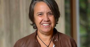 Andrea Sequeira's Instagram, Twitter & Facebook