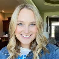 Sarah Mease's Instagram, Twitter & Facebook