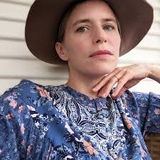 Kelly Mcrae's Instagram, Twitter & Facebook