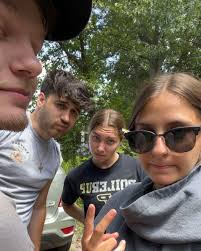 Ethan Bender (@ethannbender) • Instagram photos and videos