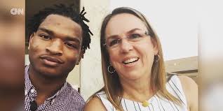 10 years since 'viral Thanksgiving text' sparked unique friendship between  two people