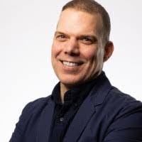 Ross Bateman's Instagram, Twitter & Facebook