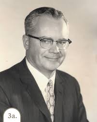 Our Pen/Pencil Caddy might have "office" in its DNA, but its real  superpower is versatility. This little workhorse adapts to whatever your  clients need from front-desk pens to dental giveaways, retail handouts,