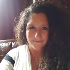 April Pettey (@AprilPettey)