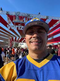 Excellent Puro Rams 🐏 Sunday Everyone! ,,, Just Keep in Mind, Win or Lose,  Puro Rams 🐏 House For Eternity!! I Go back to this Moment In Rams Football  History,, Super Bowl