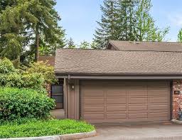 Woodcreek Condominium Bellevue King County Townhouse Home For Sales Details Sale House Condominium Townhouse