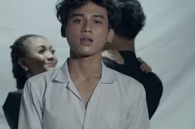 Yel yel polisi | dj remik ( remixer ) polisi beraksi♬ erit, channel download mp3. Lirik Dan Chord Lagu Penting Wes Tau James Ap