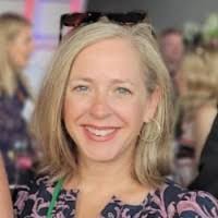 Lisa Sullins's Instagram, Twitter & Facebook