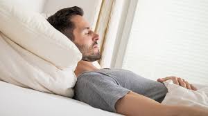 ١٣ حيلة يومية يتبعها أصحاب الذاكرة الحادة لمقاومة النسيان