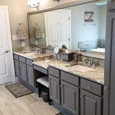 Painted Cabinets Benjamin Moore 1475 Graystone Walls 1550 Cumulous Cloud Painting Cabinets Best Flooring Kitchen Remodel