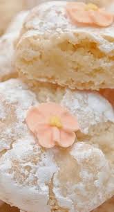 Fabulous Italian Amaretti Amaretti Cookie Recipe Cookie Recipes Yummy Cookies
