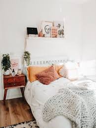 Our guest room was available and i wanted to sort of trade that room for my current room since i liked th. Pinterest Emafl1 Room Inspiration Bedroom Bedroom Makeover Bedroom Interior