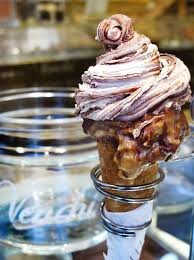 Sharing happiness is our thing. Humpday Happiness Sweetness Chocolate At Venchi Food Gelato Ice Cream