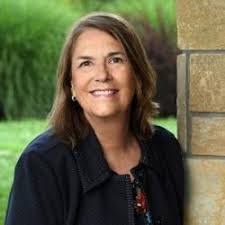 Jacquelyn Davidson's Instagram, Twitter & Facebook