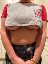 Jadore sortir sans soutien-gorge. Quest-ce que tu en penses ? : rbraless