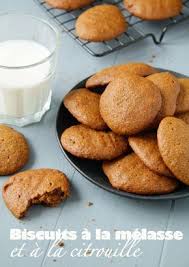 Biscuits Style Patte D Ours Amelioree Au Niveau Nutritif Une Grande Partie De La Farine Blanche A Ete Recette Biscuit Citrouille Recette Biscuit Citrouille
