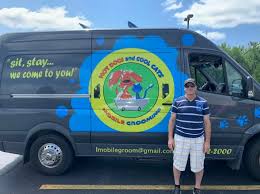 Expert recommended top 3 pet grooming in manchester, uk. Going Mobile Hot Dogs And Cool Cats Llc Alternative Doggy Or Cat Grooming During Covid19 Manchester Ink Link