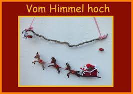 Zuerst wird der kreis einmal in der mitte halbiert. Hakelanleitung Weihnachtsschlitten Amigurumi Gehakeltes Weihnachtsmann Rentier