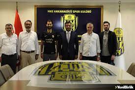Süper lig ekiplerinden ankaragücü'nde alper potuk, konyaspor maçı öncesinde kadro dışı bırakıldı. Mke Ankaragucu Alper Potuk U Kadrosuna Katti Yenibirlik Gazetesi