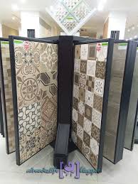 Berapakah bilangan jubin yang berukuran 1/2 meter panjang dan 1/2 meter lebar diperlukan untuk maka, jumlah ubin maksimal yang diperlukan untuk menutupi lantai tersebut adalah 3248 m² ÷ 0,25. Harga Tiles Terkini Desainrumahid Com