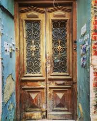 tbilisi doors おしゃれまとめの人気アイデア pinterest jose luis suarez 建築 ドア 風景