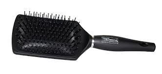 Brush from the root to the tips to help achieve a high shine finish. Podarunok Nabir Tresemme Cr 115ml Hair Brush Hairpin Kupiti Za Najkrashoyu Cinoyu V Ukrayini Makeup Ua