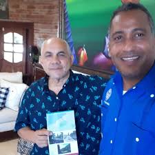 EX ALCALDE PTO PATA RECIBE DE MANOS DEL DIRIGENTES SOCIAL DESARROLLISTA  archivos