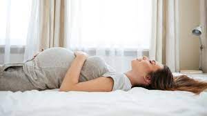 Diese Schlafposition Kann Dem Ungeborenen Schaden