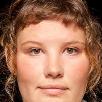 Sonja Thomsen's Instagram, Twitter & Facebook