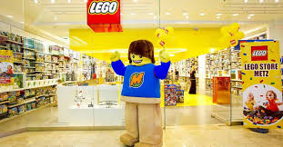 La Premiere Boutique Lego Vient D Ouvrir En Lorraine Le Lorrain Boutique Lego Boutique Lego