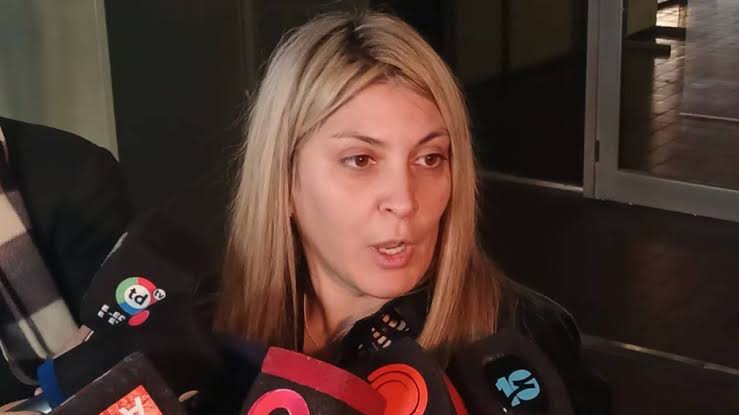Una cuarta sospechosa en la mira de la familia de Agostina Vega - Crónica -  Firme junto al pueblo