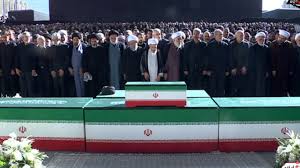 اقامه نماز بر پیکر رهبر شهید انقلاب توسط آیت الله سبحانی